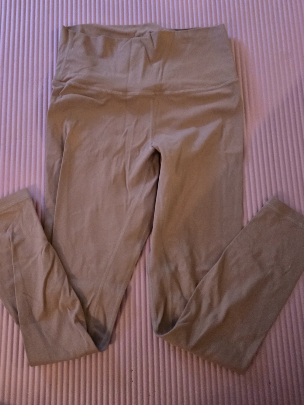 High-Waist Women's Leggings in Taupe